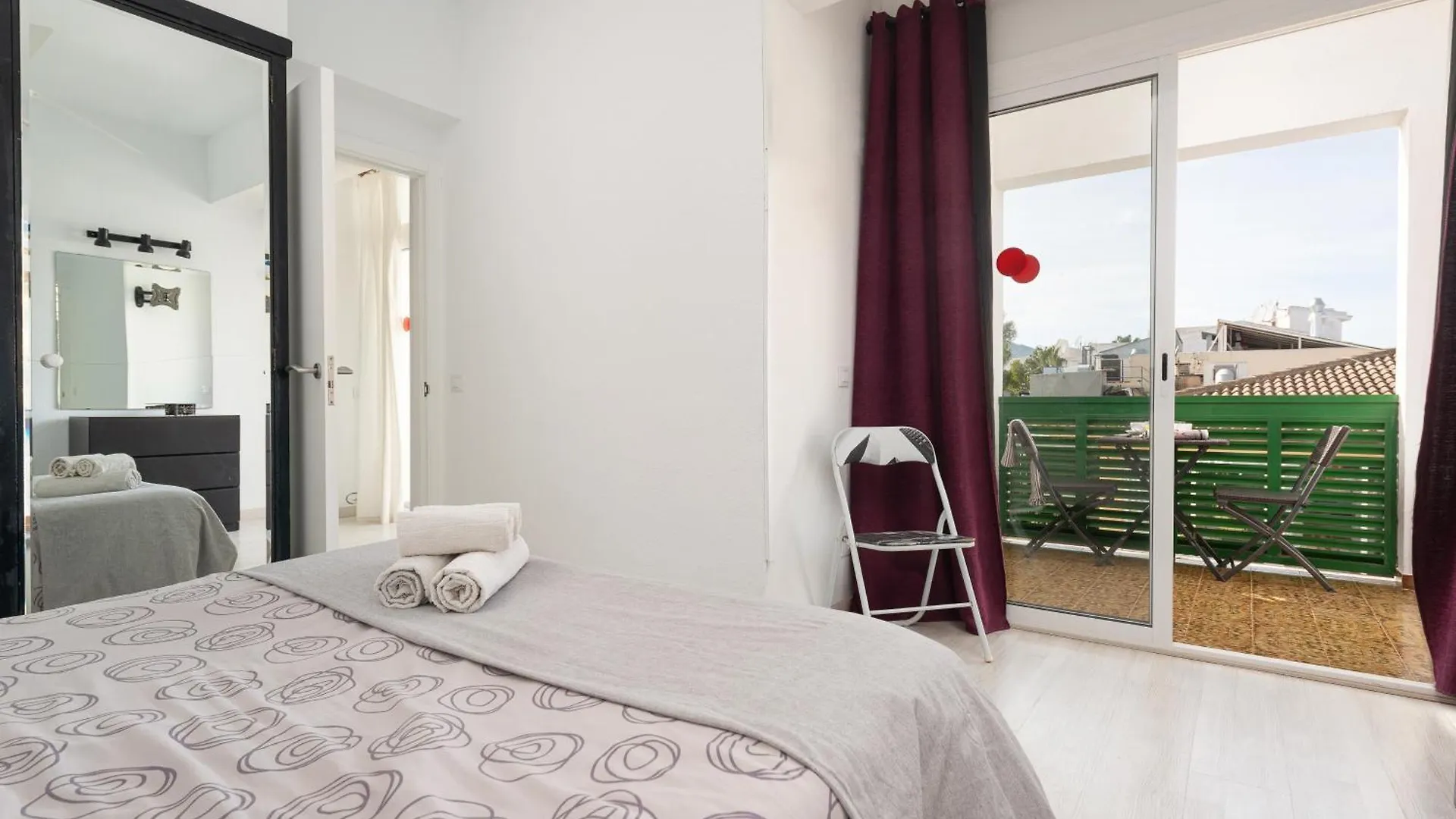 Xara New At The Beach For 6 By Bebreeze Alcudia  Apartment Alcudia (Mallorca)